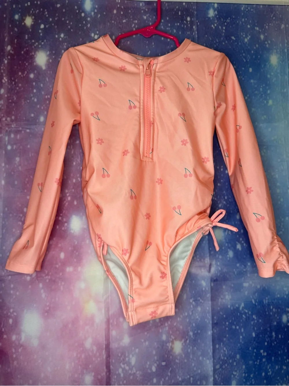 New without tags cat & Jack cherry and flower swimsuit 🛍